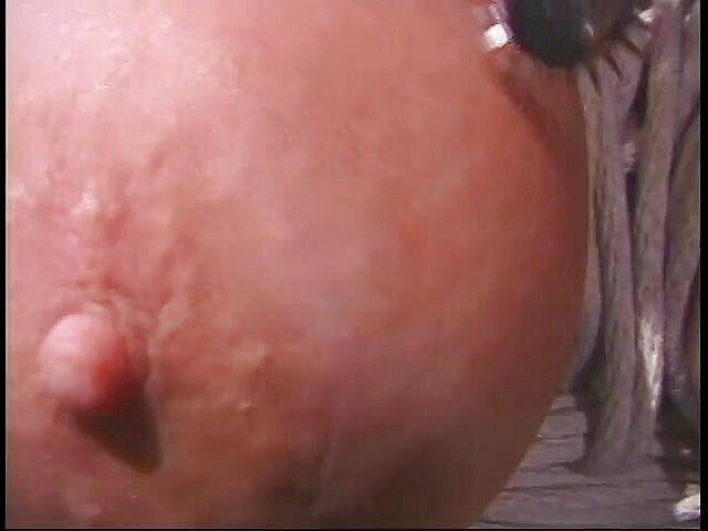 Tirrany Girls: Ball gagged blondýna dominovala