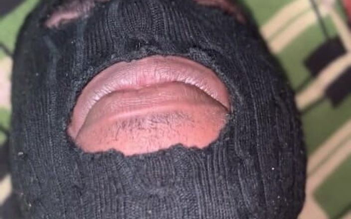 WildFreakBottom: वह मेरे छेद का मजा लेना पसंद करता है क्योंकि यह बहुत तंग है