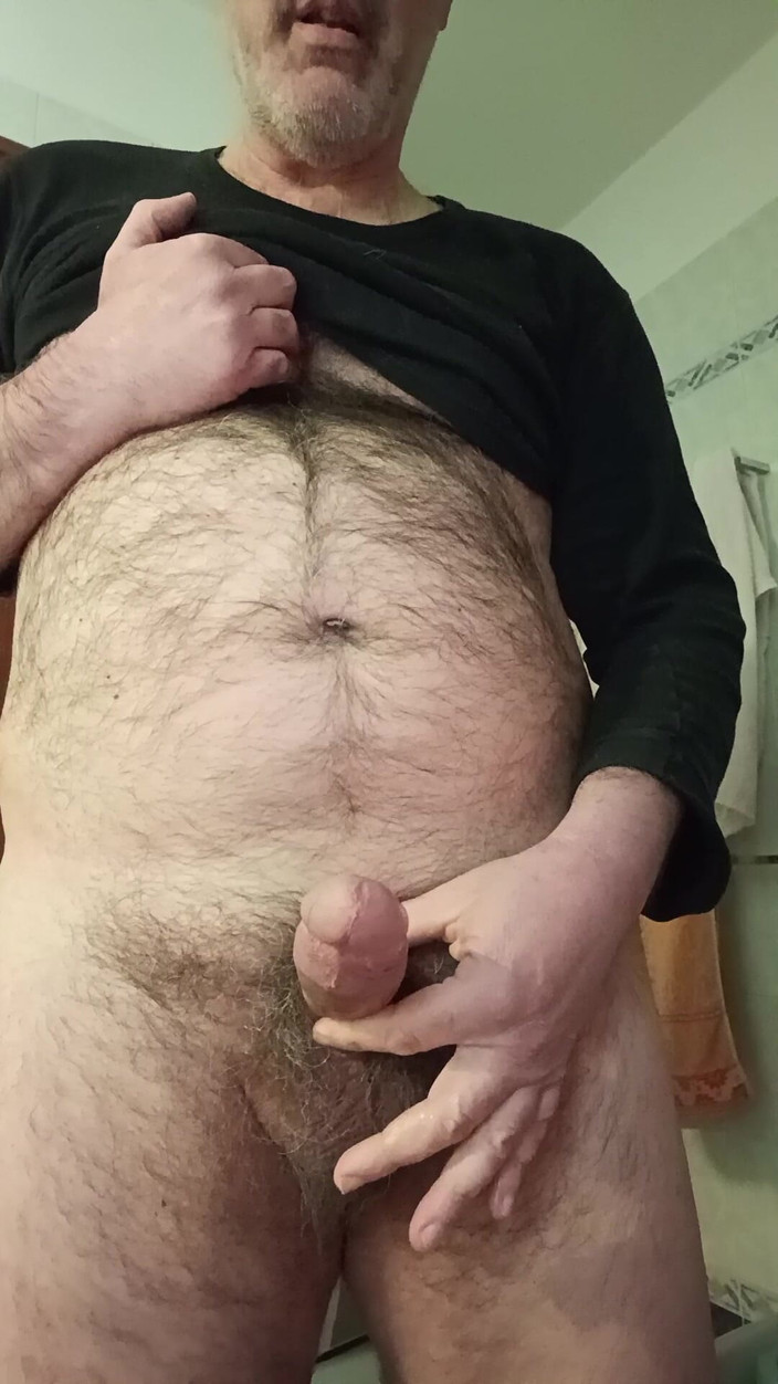 Setesesso7: Ben de memnuniyetle arkadaşımın evinin banyosuna