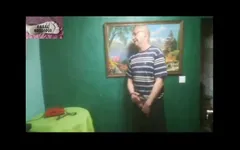 Куколд мужчина с женой, работающей сверхурочно