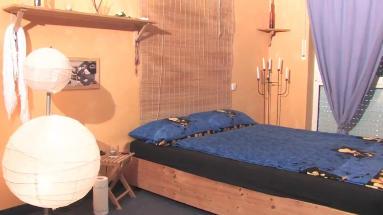 Porn Amazing: Potěšení padá na posteli