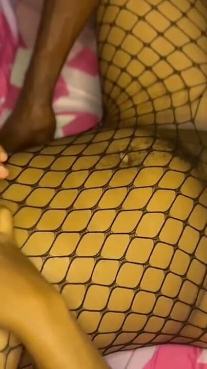 Spectacular porn: Sexy ebenholz-schätzchen wird von stiefbruer mit großem schwanz gefickt
