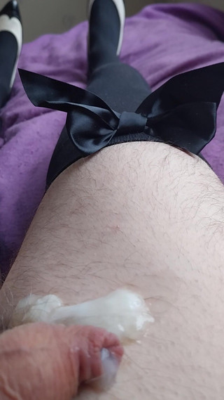 Cindy Belfast: Горячий оргазм сисси с батплагом Cindy