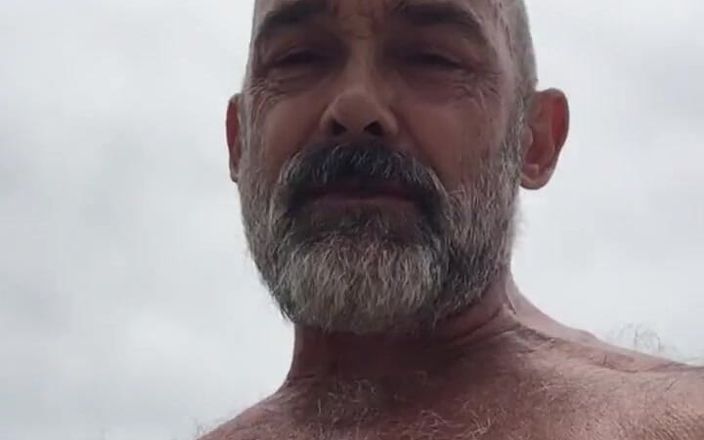Tantric Fitness: Eine walking masturbation am strand, teil 1