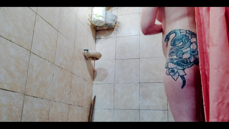 RavenHearth666VIP: Eu tomei banho antes da academia