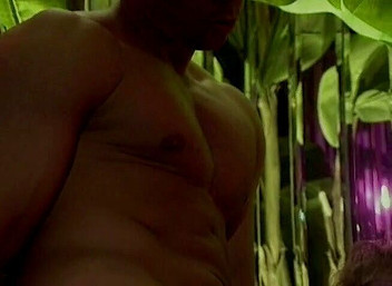 DP Darlings: Adorável gata é duplamente penetrada em uma ação a três