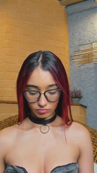Tyeen sexo nu show masturbação