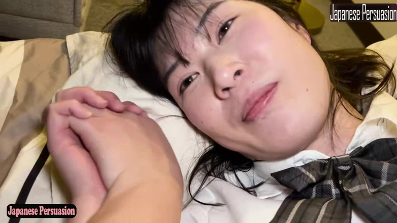 Asian happy ending: Cute Smiling Amateur Gets Pulled Into a Risky First Encounter...