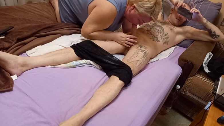 Zona901: After the pump, the mother-in-law jerks off my cock