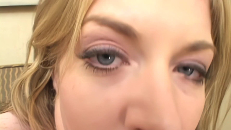 Femdom Sex: Sugar doll white teenie je nadržená pro anální creampie černých čůráků