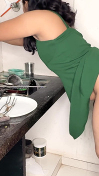 キッチン継母のコマル