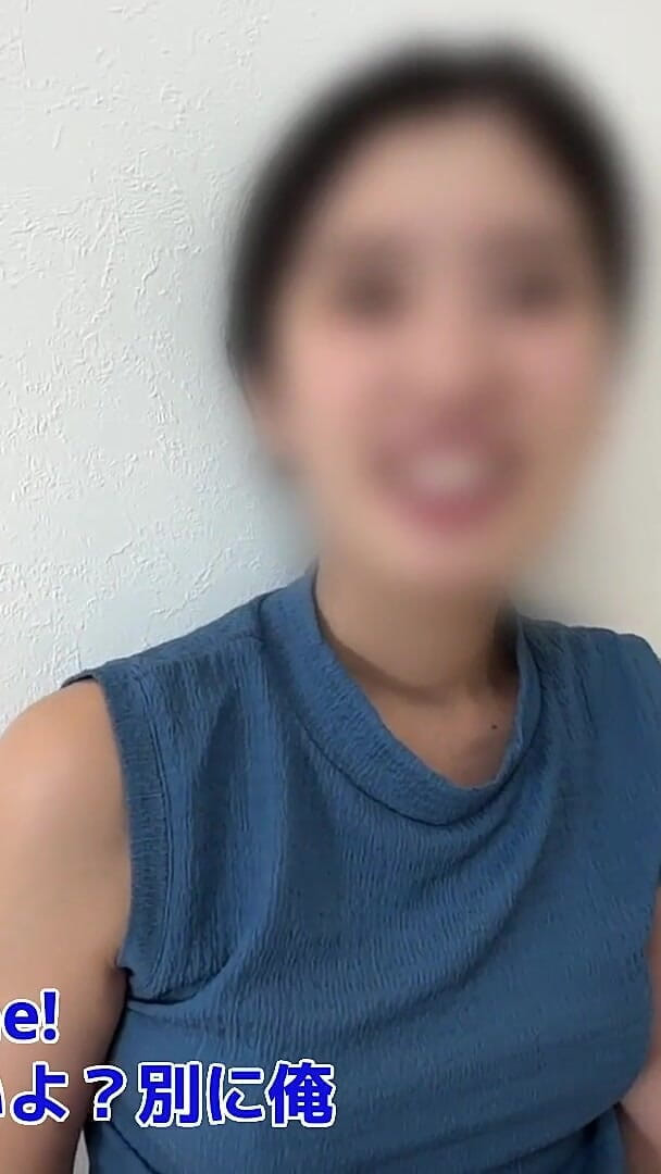 Picking up Girls at a Local Bus Stop. Beautiful Girl Has Vaginal Orgasm #372 (Maruta hub)