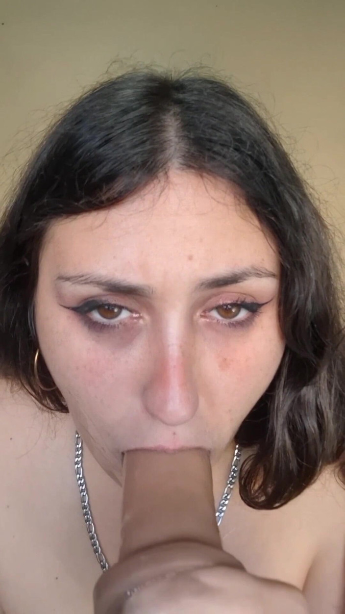 Aslaug BBW: BBW solo-schlampiger kehlenfick für stiefvater