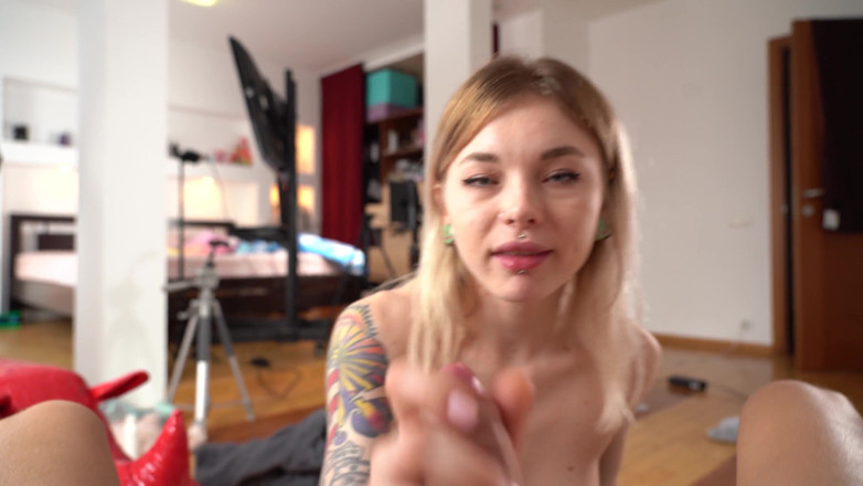 Karneli Bandi: Depraved blonde tried dick and got tight pussy creampie. Karneli...
