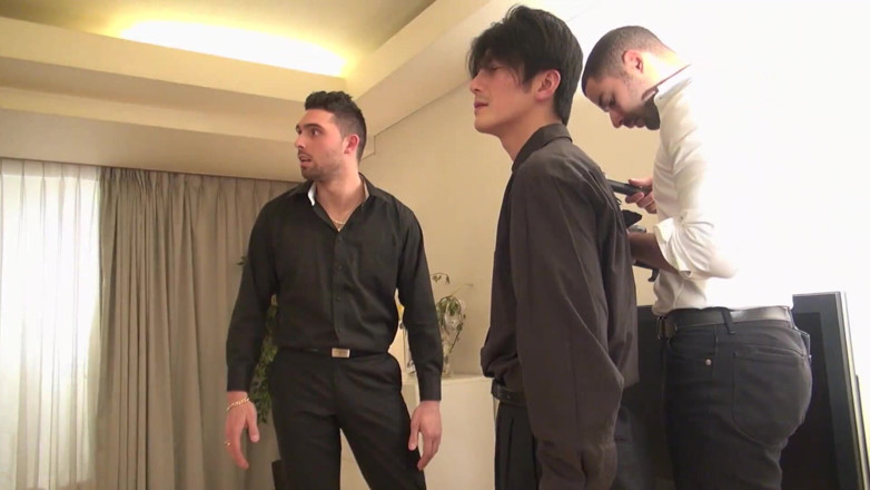 Caribbeancom: Asian beauty wearing lingerie gets pussy and mouth fucked in...
