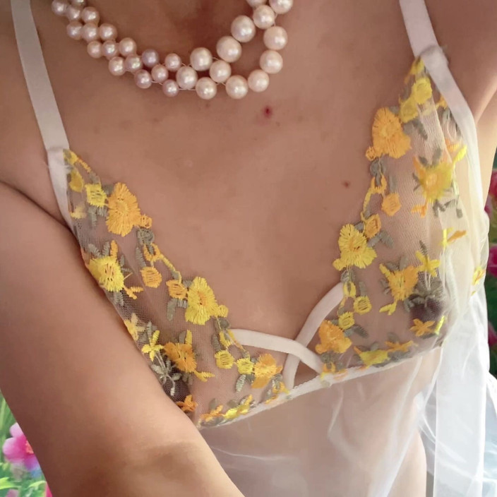 sweethanajapanese: Ce Rochie Ar Trebui Să Aleg Azi