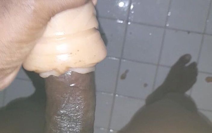 Black guy: s7 e1
