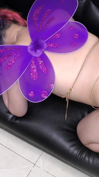 Sexig asiatisk cupid ger önskan om ett knull!