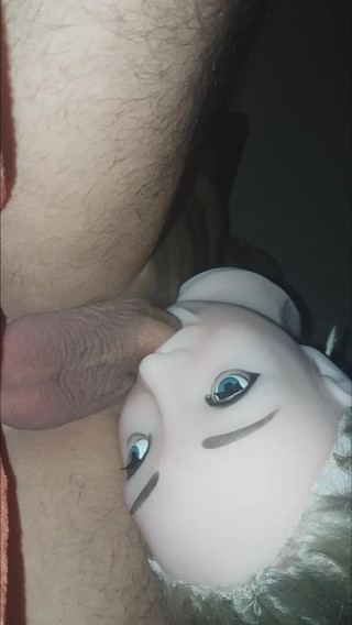 Naxy: Smyslný orgasmus v krku