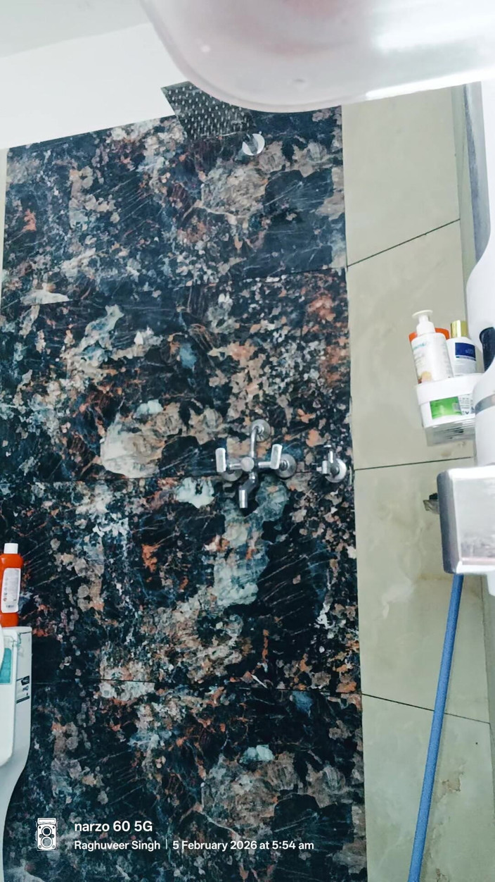 Rajasthani-old-lover: Patrigno agente di polizia indiano