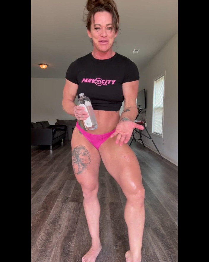 Simone Steele: Let’s Play