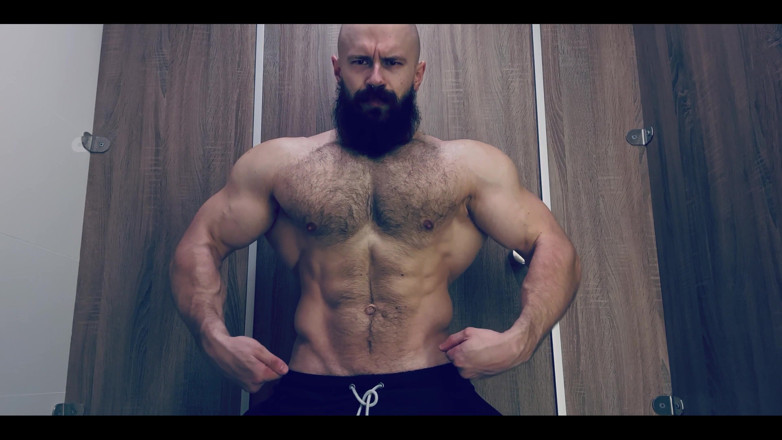 Mister Stone: Cơ bắp của tôi