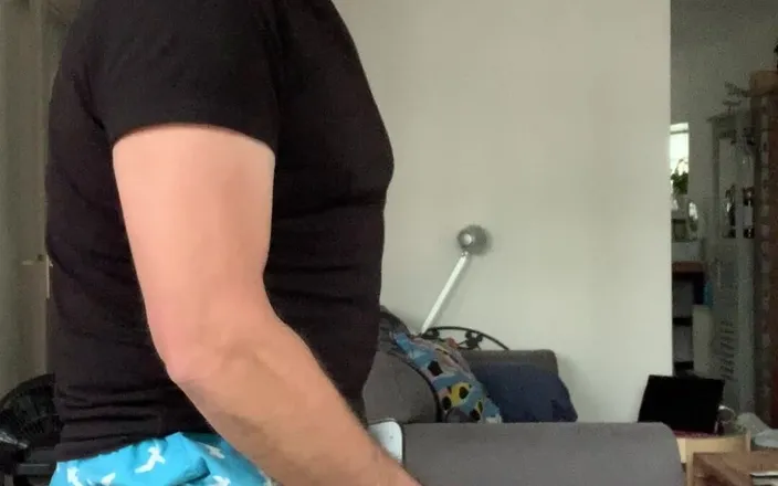 TJenner: Jerking off at Home, I Cum on My Jeans, Sagging...