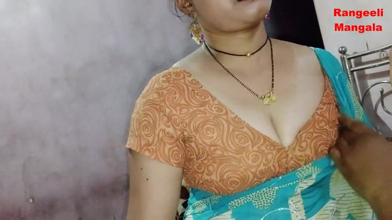 Rangeeli_Mangala: bhaabhi apne pati ke saath chudaee aur choos rahi hai