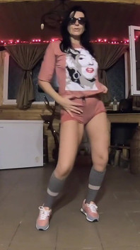 Milfycalla Dance-