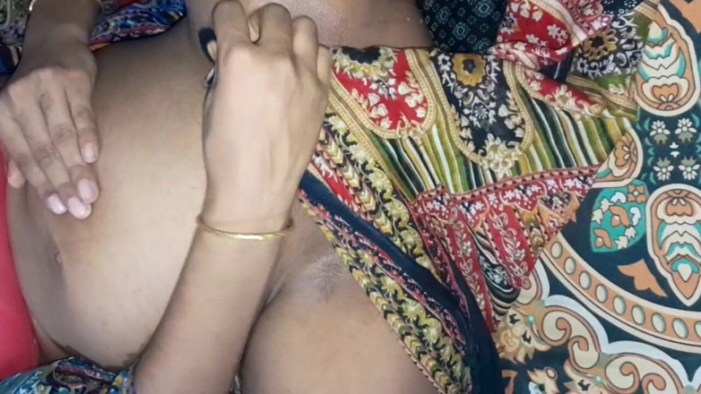 Ayenbdsexvideo00671: Memek sempit gadis amerika dengan memek mupit ini pertama kali...