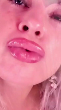 PaintedRose video