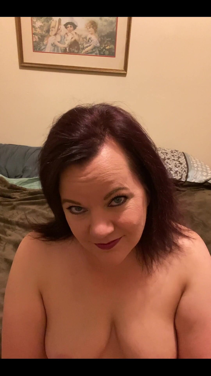 Ms Amanda: 熟女身体