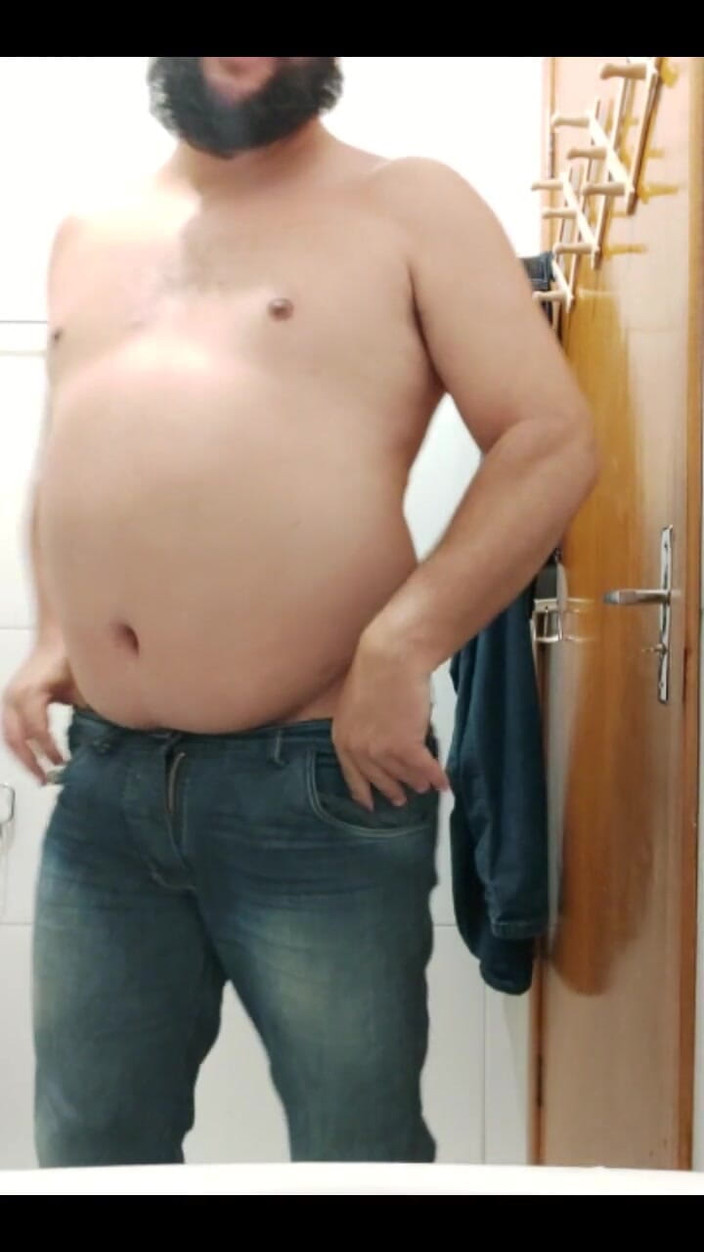 Breno Garcia: Men Wearing Jeans Are so Sexy!