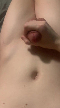 Zrzka Femboy Teen Cums Tvrdě Po Edging Celý den