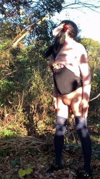 Am ieșit să culeg ciuperci și am găsit un vibrator Xxxxx