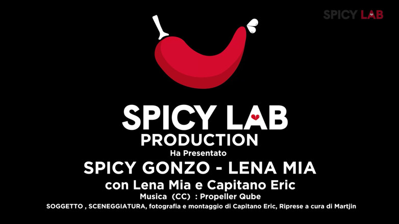 Spicy Lab Production: Gonzo picant - Lena Fire
