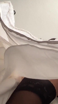 Onder rokpanty plagen, Joi