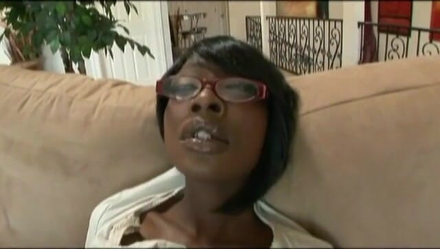 American X: Sexy ebony in heels