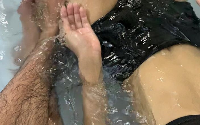 Komal sexy studio: Profesoara școlară este într-adevăr Honry în timp ce predă