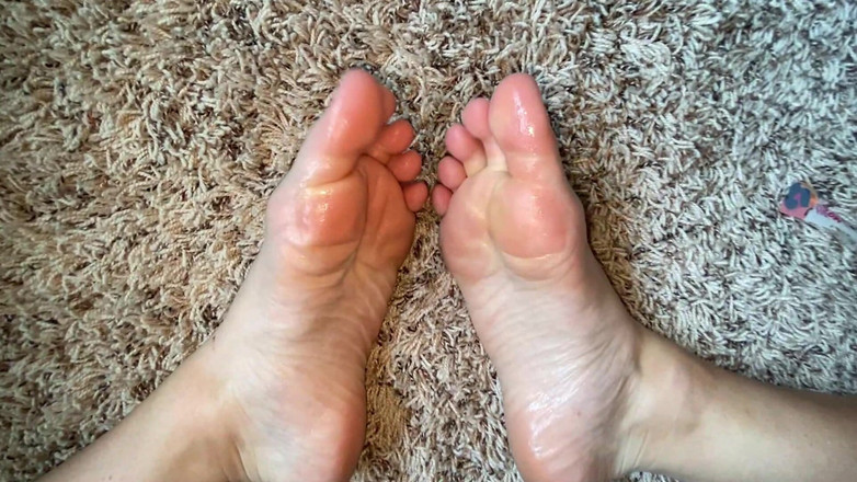 footivities: Fotskal och massage av murgröna fötter