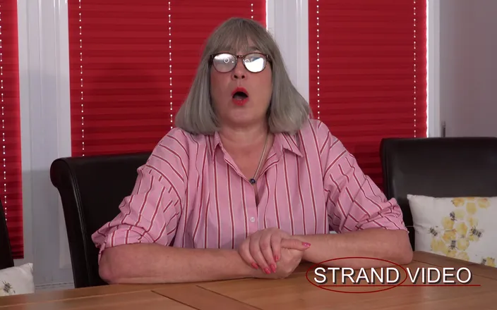 Sarah Stern: Pixie and the Teacher