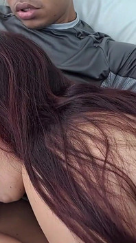 Se Mueve Mejor Que Cualquiera Encima De Mi Pene