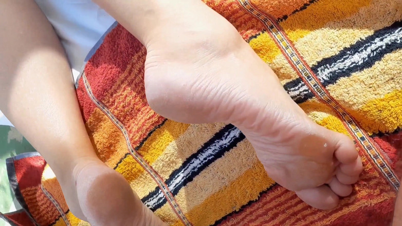 Selena701: Sexy blondýna a dospělá manželka si užívá sex venku