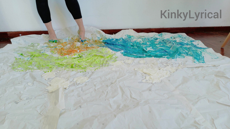 Kinky Lyrical: 발 예술 - 발로 그림