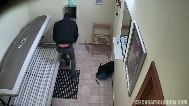 Czech Gay Solarium: Czech Gay Solarium 42 Buff Guy's Private Solarium Reveal