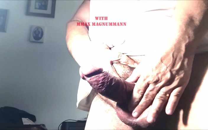 Max Magnummann: Mega Hung Strong Stud Shoots Big