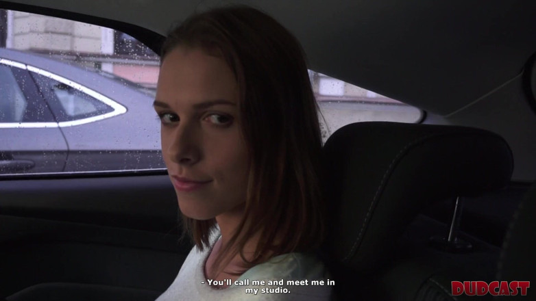 Dud Cast: Flexible Girl Fucked by Porn Agent
