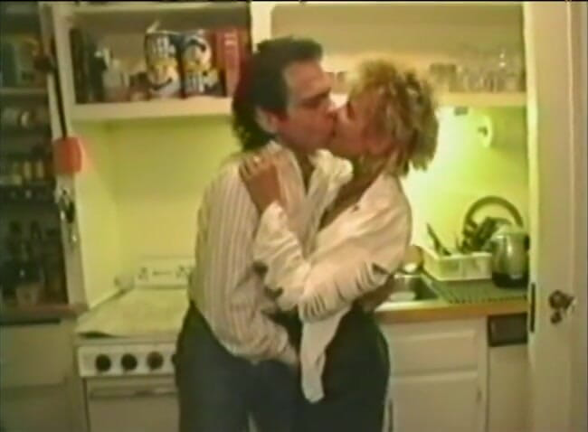Homegrown Wives: La chiassosa miLF bionda prende il cazzo e ha due...