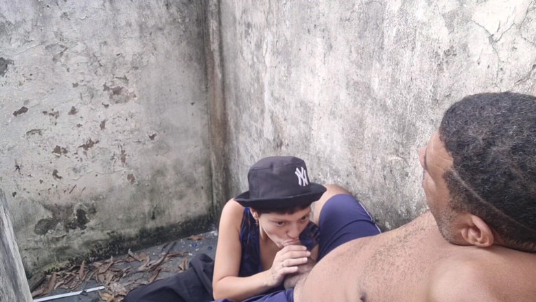 Bebes vagabundas: Ho messo la lesbica a pagare per un pompino sulle...