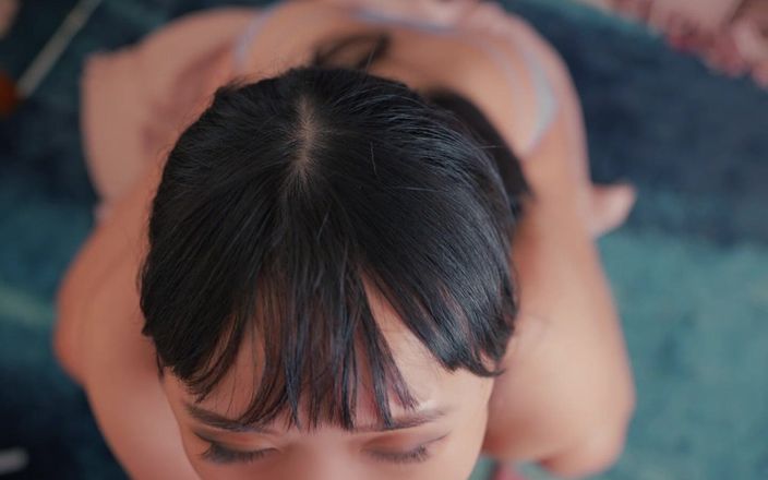 babeneso: Tinder sürtüğü dilini kullanmayı biliyor! Yarak emiyor ve döl yutuyor